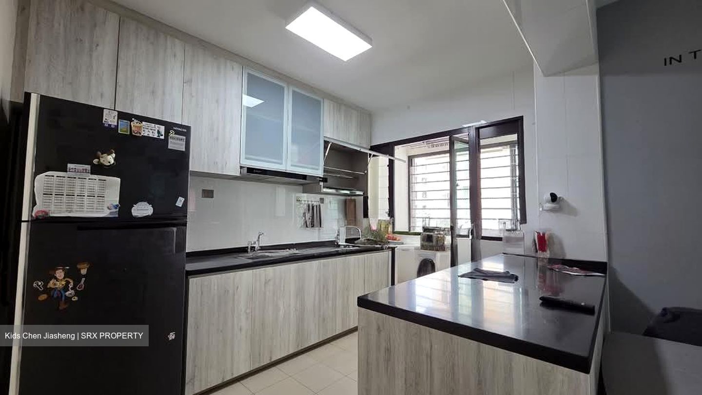 Blk 462A Blossom Spring @ Yishun (Yishun), HDB 4 Rooms #540159341